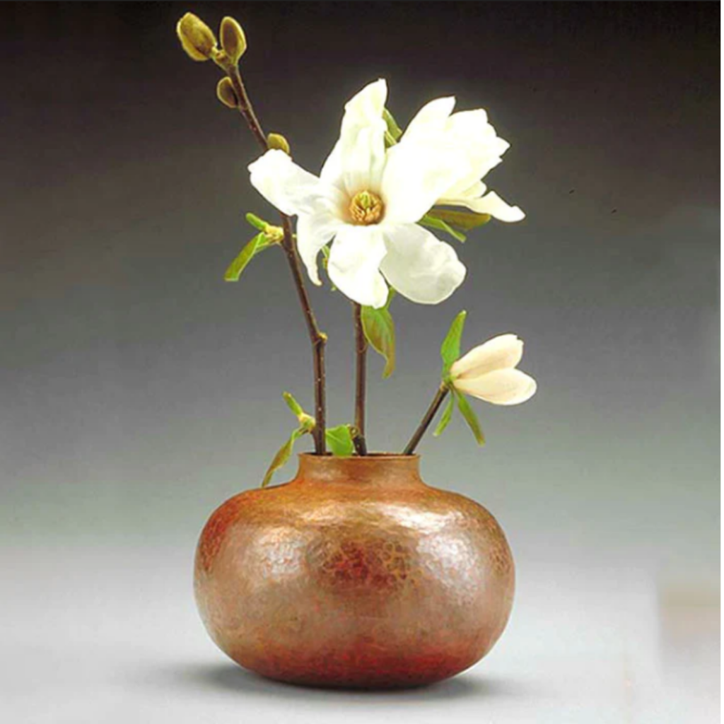 cobre_arts-and-crafts-vase-
